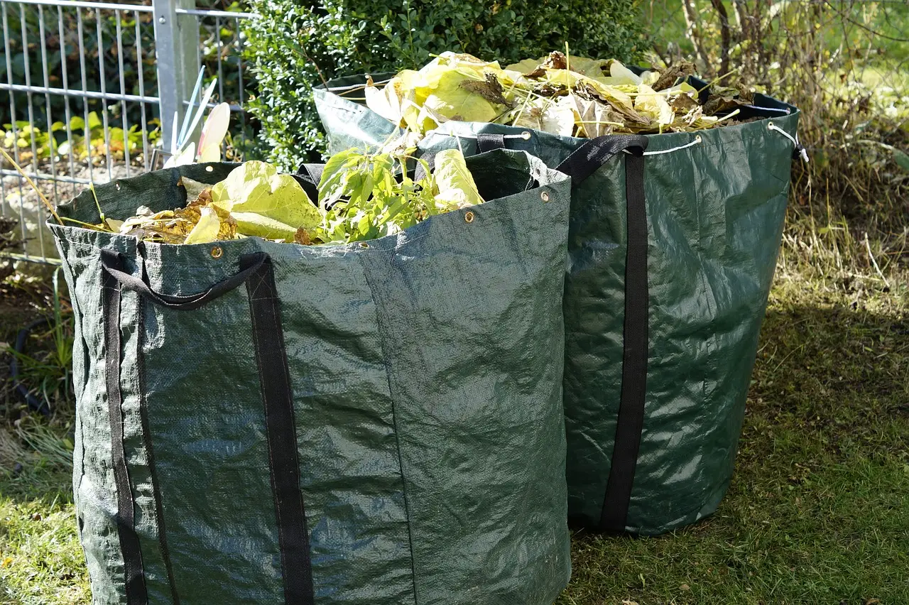 garden-waste-bag